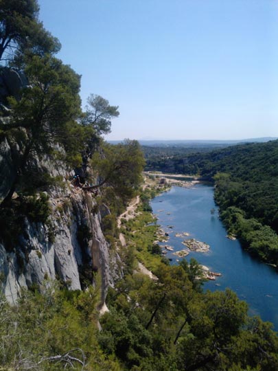 Alouettes : gÃ®tes entre uzÃ¨s et pont du gard