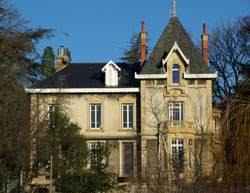 VILLA ROASSIEUX